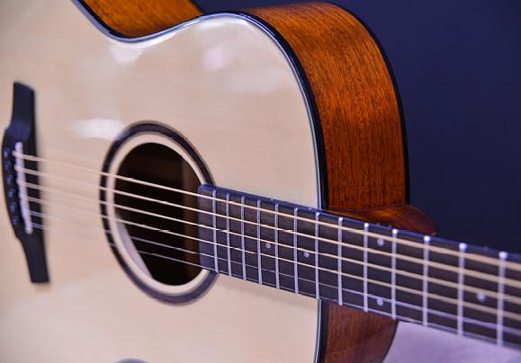 크래프터 HT-250/N OM바디 오케스트라 바디 기타 측면 라인