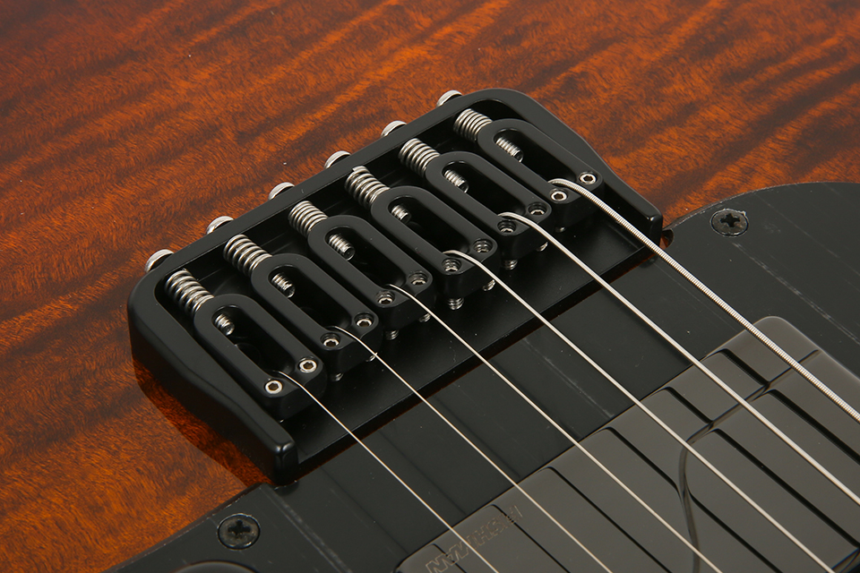 Gotoh 락킹 헤드머신 및 Black Bone 넛 후면